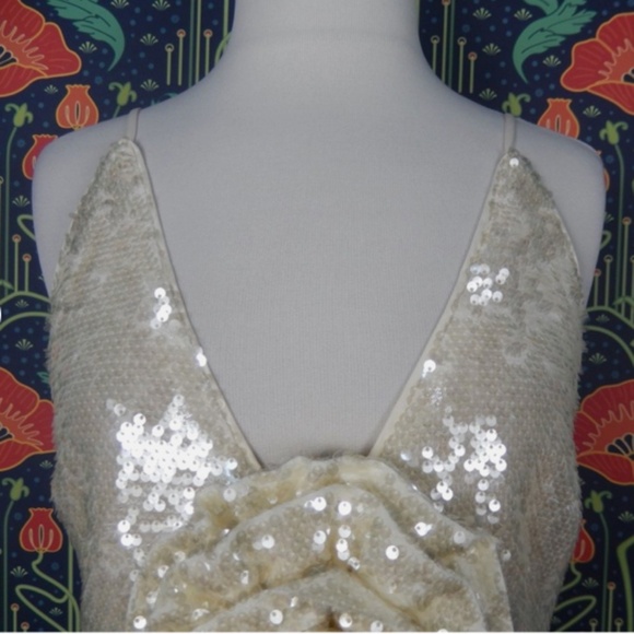 Karen Millen Cream Sequin Rosette Plunge Party Cocktail Dress Nwt US 6 - Picture 4 of 7